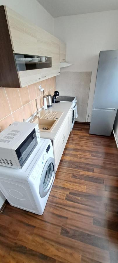 Apartman Zemplin Michalovce Exteriör bild