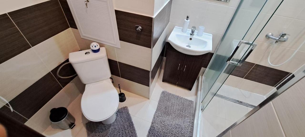 Apartman Zemplin Michalovce Exteriör bild